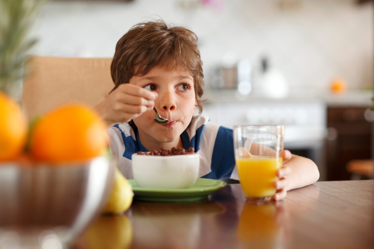 Petit-déjeuner gratuit à l'école